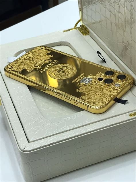 24kt Gold Plated Designs Iphones 13 Promax 00971527859740 Estetika