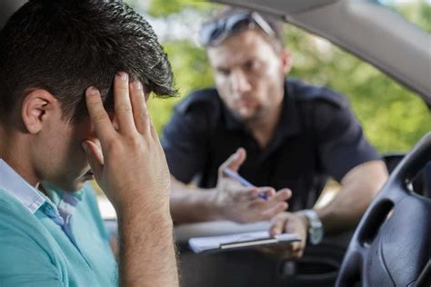 Dirigir Sem Habilitação é Crime Ou Infração