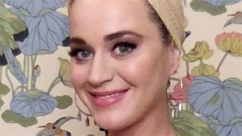 Katy Perrys Postpartum Selfie Has Everyone Talking Youtube