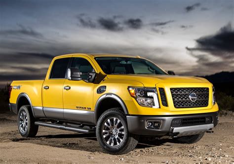 2017 nissan titan pro 4x nissan is so serious about making sure the titan xd cummins diesel crew cab 4x4 truck is the king. 2016 Nissan Titan XD Brings Diesel Goodness Into Focus ...