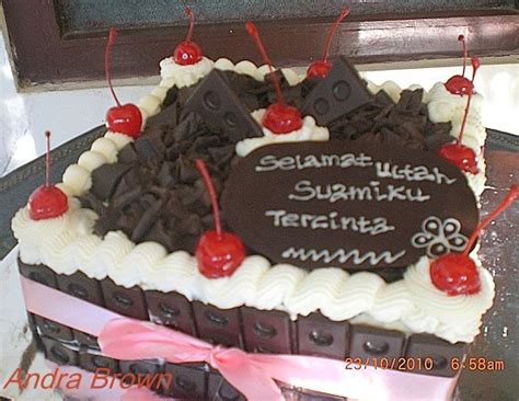 Resep cara membuat puding coklat yang creamy dan sedap dengan cara yang mudah. Gambar Kue Ultah Untuk Suami Tercinta - Berbagai Kue