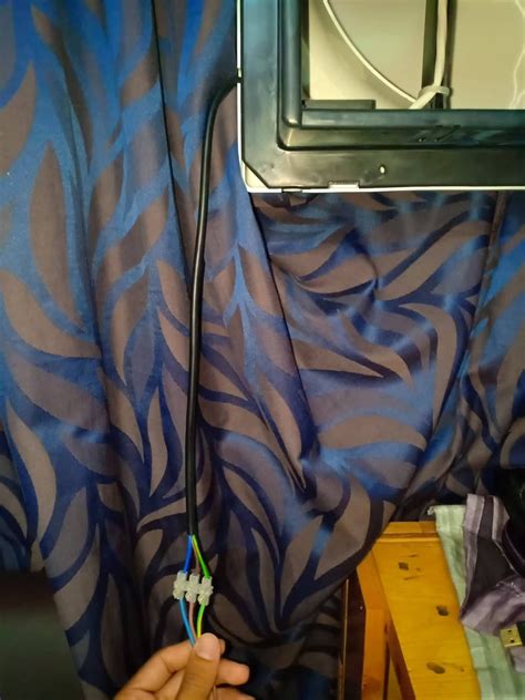Menurut seorang pakar tri harso karyono sebaiknya buatlah plafon rumah tinggi untuk mendinginkan suhu udara di dalam rumah. Bil Elektrik TNB Naik Melambung? Apakah Pilihan Anda ...