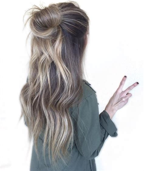 38 coiffures en désordre parfaitement imparfaites pour toutes les