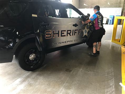 Meet the new Hennepin... - Hennepin County Sheriff's Office