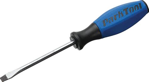 Flathead is instantly recognizable with their flattened head profile, overall brown or sandy coloration and their large rounded pectoral fins. 10 Tools You Need in Your House | My Decorative