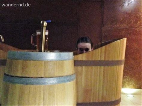 Land der burgen und böhmischen bier. Bier-Bad und Bier-Wellness in Pilsen, Tschechien