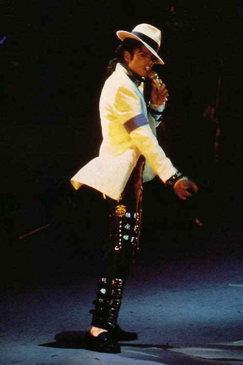 Bad Tour Smooth Criminal Michael Jackson Photo 13427316 Fanpop