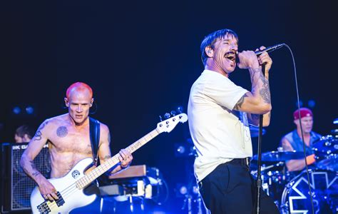 Red Hot Chili Peppers To Live Stream Egypt Pyramids Performance