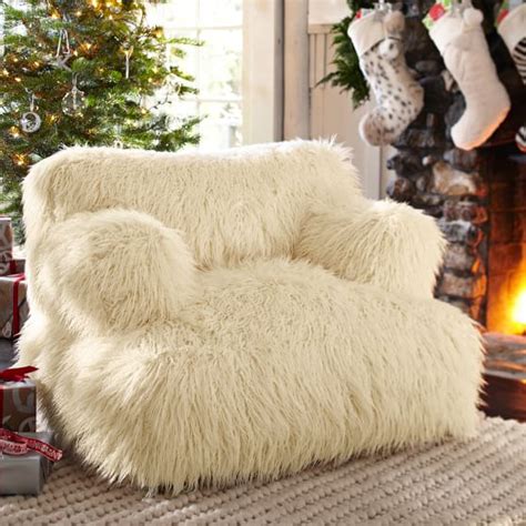 Some manufacturers use styrofoam or pieces of dirt and pieces of recycled rubber foam. Experience Ultimate Comfort With Cocoon Bean Bag Lounger ...