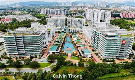 Oasis @ ara damansara set within the fully integrated development offer the ultimate in luxury living with spacious interior, unsurpassed amenities and modern conveniences. Oasis Ara Damansara, Oasis Square Corner Office for rent ...