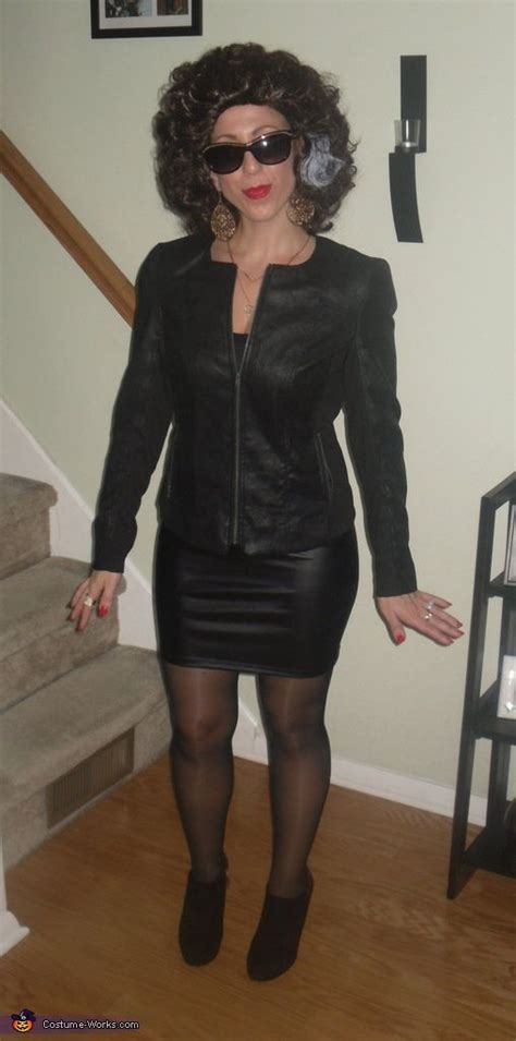 Mona Lisa Vito from My Cousin Vinny - Halloween Costume Contest at