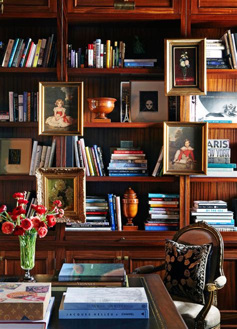Stylish Ideas For Arranging And Organizing Bookcases