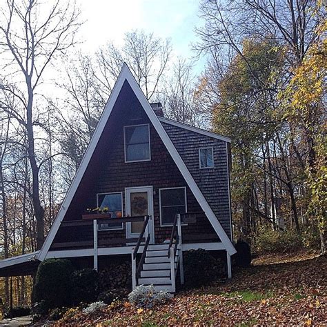 See more ideas about a frame house, a frame cabin, a frame cabins. 95 best a-frame addition images on Pinterest | Dormer ...