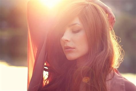 Redhead Sunlight Julia Coldfront Sunset Brunette Portrait Model