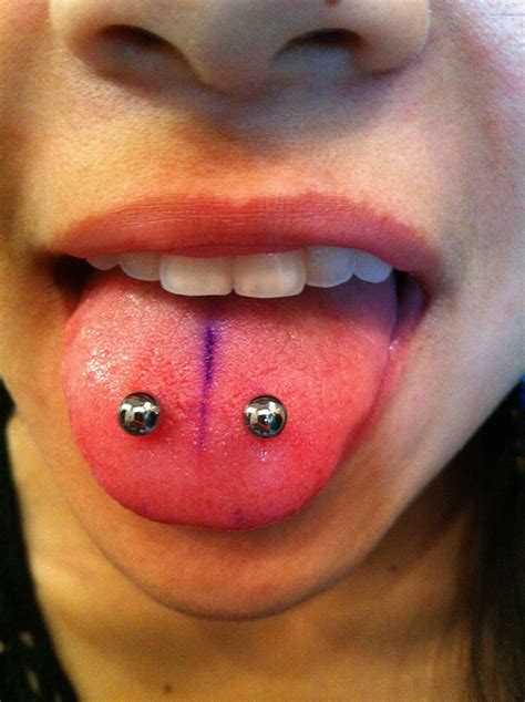 Pin By Vierra Bakes On Tattoos And Piercings Tongue Piercing Jewelry Vertical Labret Piercing