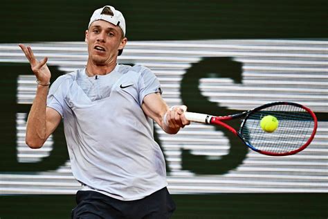 Denis Shapovalov Defeats Lloyd Harris In First Round At Terra Wortmann Open The Globe And Mail