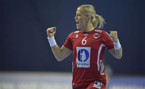 Heidi løke is a norwegian handball player for vipers kristiansand and the norwegian national team. Løke tar landslagspause - Norsk håndball - VG