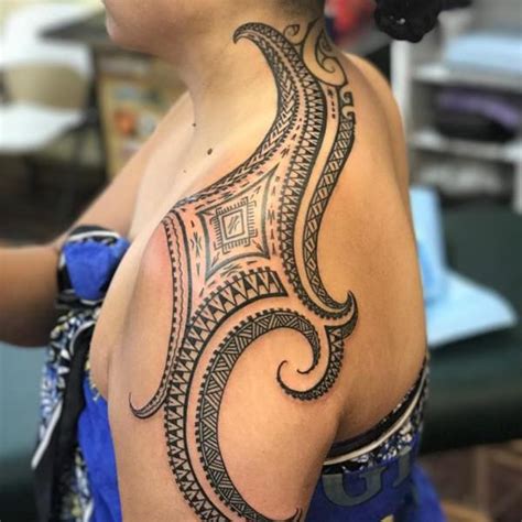 For instance, women would get tattoos on their hands so they can perform the kava ritual at ceremonies. 125 Top Rated Polynesian Tattoo Designs This Year - Wild ...