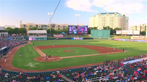 Dr Pepper Ballpark Brings Fans Lightning Fast Stadium Wi Fi With