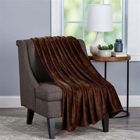 Velvet Throw Oversized Microfiber Velvet Solid Polyester Throw