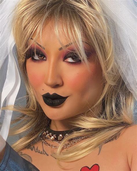 Ashley Quiroz On Twitter Barbie Eat Your Heart Out 🖤🕷🔪⛓🖤 Makeup Inspo Makeup Inspiration