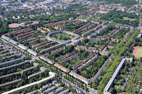 Wir geben ihnen einen überblick an passenden wohnungen in ihrer wunschstadt, von privat und von maklern. Die Hufeisensiedlung - Exklusiv Immobilien in Berlin