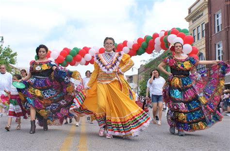 We did not find results for: 15 Colorful Images From Cinco De Mayo Celebrations Across ...