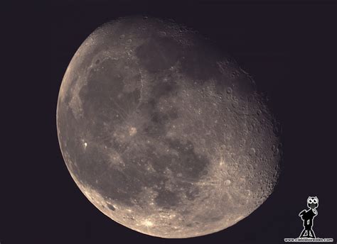 Luna Gibosa Menguante Cielos Boreales Astrofotografía