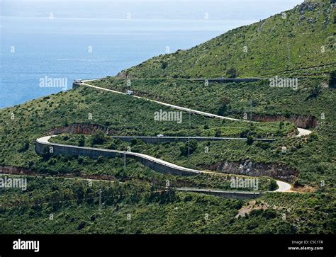 Switchback Road High Resolution Stock Photography And Images Alamy