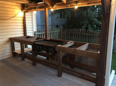 Maybe you would like to learn more about one of these? Pin by Mark Jordan on Backyard Kitchen | Outdoor bbq ...
