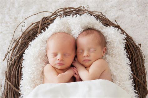 Why We Should Aim To Deliver Most Twins At 37 Weeks