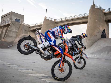 But not at us tow's weekly seized car auction. Wild Motorcycle Stunts In Downtown Los Angeles ...