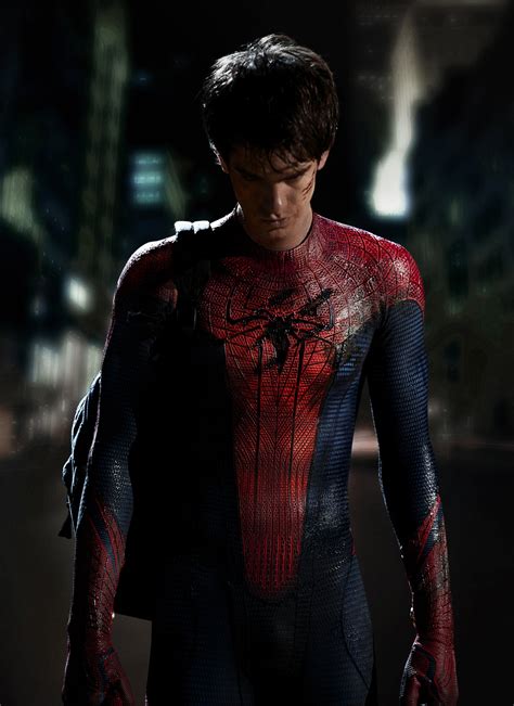 First Pic Of Andrew Garfield As Spider Man Is Powerful Responsible