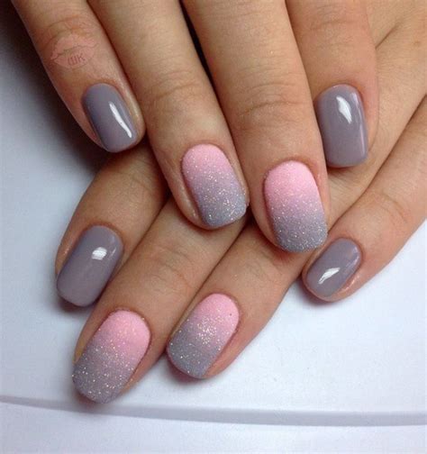 Ombre nails pictures, purple ombre, yellow ombre, white ombre nail designs, sunset ombre, summer ombre, silver ombre, short ombre nail designs, rose gold ombre, reverse ombre, red ombre. Fantastic ombre nails ideas that must you try 19 - Fashion Best