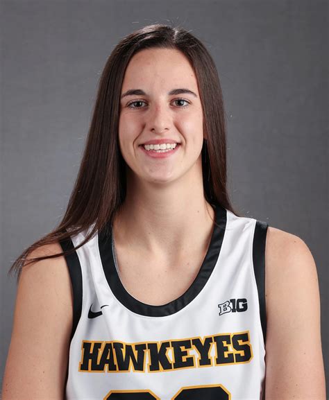 Much Anticipated Caitlin Clark Era About To Start With Iowa Women S Basketball Team Hawk Fanatic