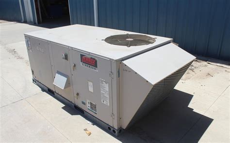 Lennox L Series Ton Rooftop Heating And Air Unit Bigiron Auctions