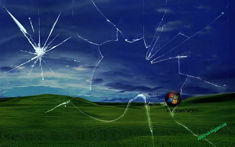 Maybe you would like to learn more about one of these? Wallpaper efek kaca pecah ~ Corat Coret