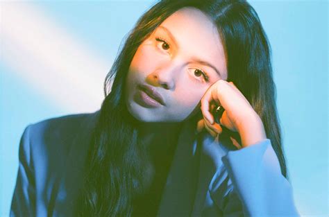 Hot 100: Olivia Rodrigo Breaks MULTIPLE Billboard Records as 'good 4 u