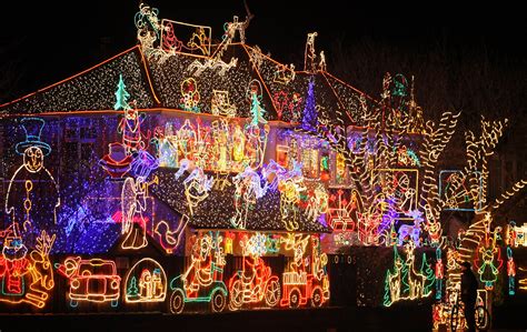 The Best Places in WNY to view Christmas Lights - Own NY Real Estate