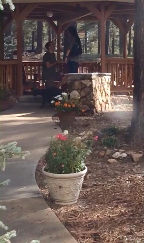 What kind of cabins are in flagstaff az? Volhardt - One knee - Arizona Mountain Inn and Cabins ...