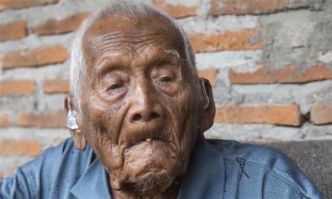 world s oldest man dies aged 146 evonews