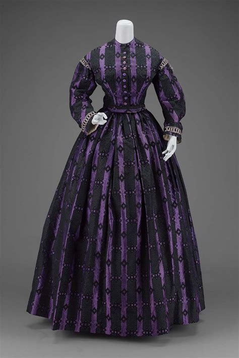 See more ideas about historical clothing, mens outfits, historical fashion. 314 best 1860s - Women's fashion images on Pinterest ...