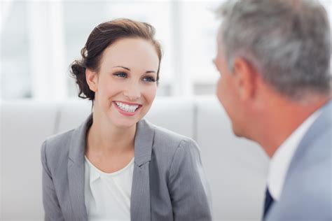 Ab wann kann man einen schwangerschaftstest machen? Schwanger im Job: Was werdende Mütter wissen sollten - Das ...