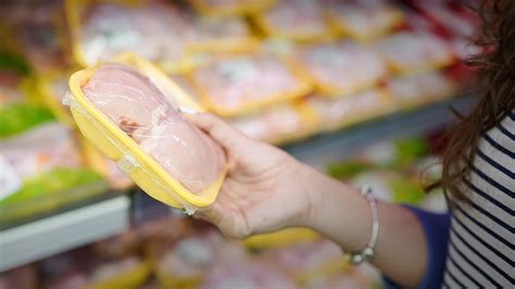 Sam o'nella academy has no association whatsoever with ragu nor any of its. Salmonella Risk Lower in Organic or Antibiotic-Free Poultry