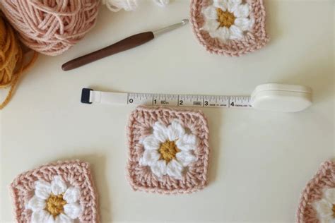 Daisy Granny Square Crochet Tutorial Crocheted World