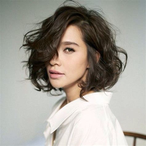 Modern, bold, and edgy — very short pixie haircuts are a variant you can't miss. Cool Short Hairstyles for Spring - Pretty Designs