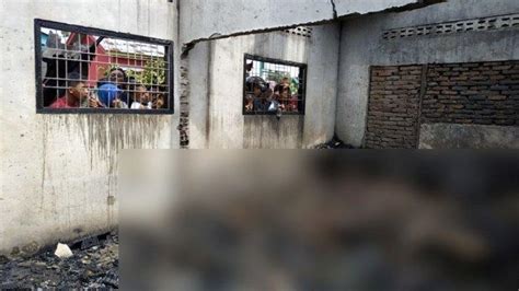 Jenis dan bentuk dari box yang normal atau standard terkenal dengan nama box 4 flap merupakan tipikal box yang sering kita lihat dalam. Pabrik Mancis Terbakar di Binjai Sumatera Utara, Berikut Daftar 30 Nama Korban Tewas - Sriwijaya ...