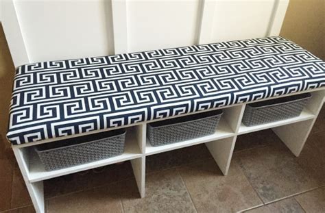 Staple the center of the cushion and boxing. DIY Bench Cushion: A Tutorial - Lemons, Lavender, & Laundry