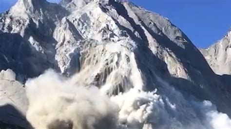 Watch Massive Avalanche And Mudslide Sweep Down A Mountain