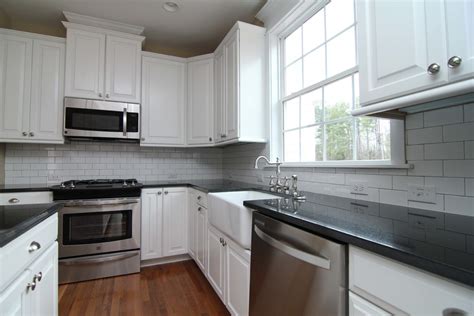 Big brands with huge online savings. Farmhouse Style Sink - Farmhouse - Kitchen - Raleigh - by ...